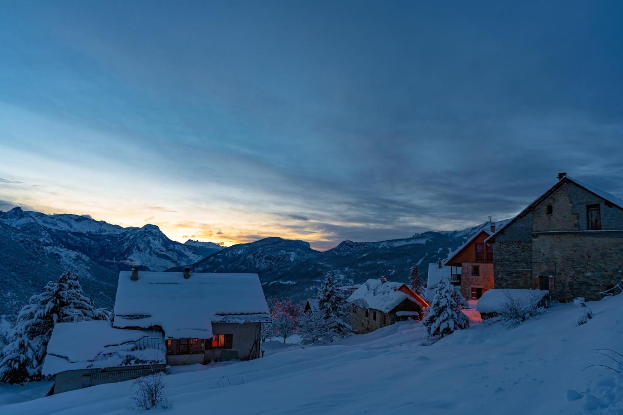 Appartamento Ecrins De Cocon - Parc National Des Ecrins Pelvoux Esterno foto